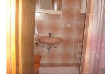 Kroatija Privát Tribunj, Eksterjeras